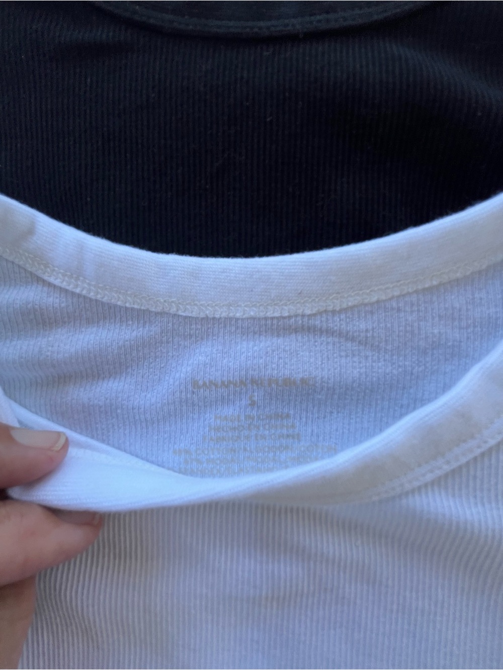 Lot of 2 Banana Republic long sleeve cotton spandex undershirts/outdoor wear S - Picture 5 of 6